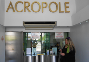Acropole in Store